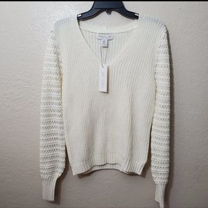 Rachel Zoe V-Neck Knit Crochet Sleeve Sweater NEW